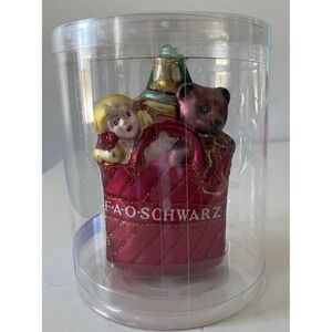F.A.O Schwarz 2009 Holiday Christmas Ornament Shopping Bag